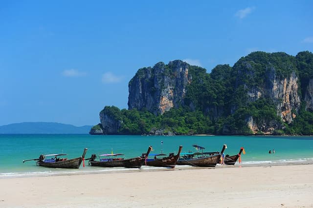 Freediving in Krabi, Thailand