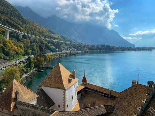 Freediving in Lac Léman (Lake Geneva), France